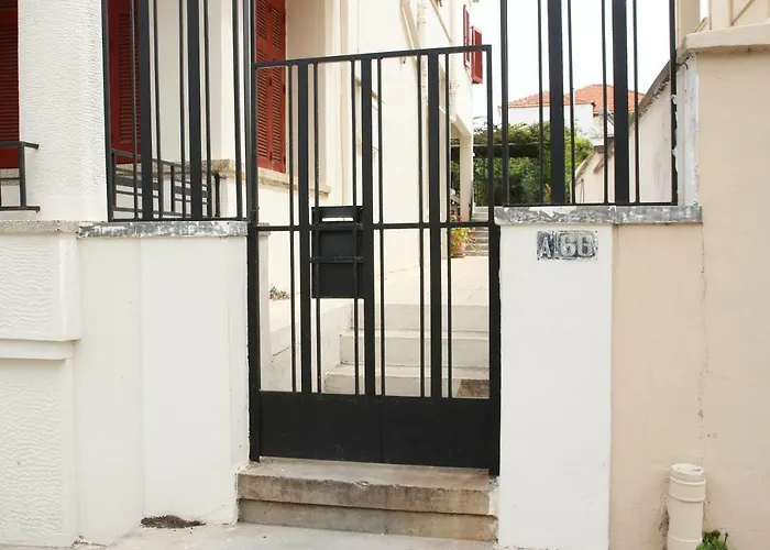 Spacious Townhouse Close To Chania Center Διαμέρισμα